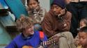 Spontan-Konzert in einem Sherpa-Dorf